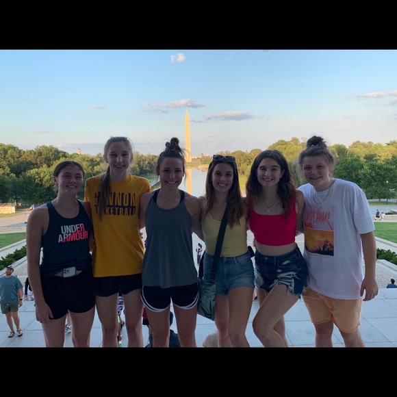 Meet your Posher, Kayla - Picture 1 of 1